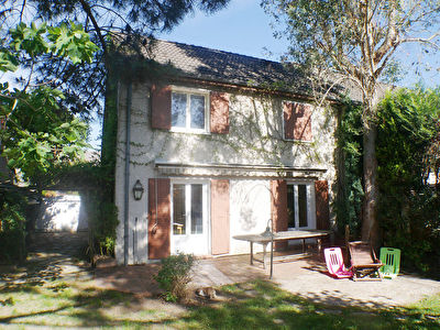 LONS - Maison 5 pieces - 94,50 m2