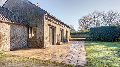 A vendre LONS Maison de 142 m2 - garage double - terrain 1749 m2