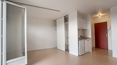 A vendre BILLERE Appartement T1 Bis de 31,15 m2 avec balcon et parking en sous-sol