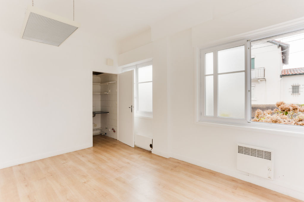 photos n°1 Marracq Appartement Bayonne 2 pièce(s) 37.15 m2