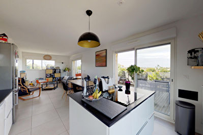 Appartement Bayonne Beyris attique de 5 pieces 90.10 m2 et terrasse de 105 m2.