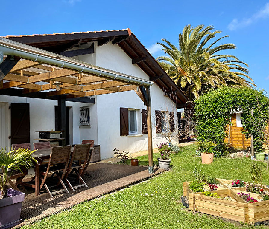photos n°1 Maison Tarnos 4 pièces 155 m2