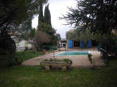VILLA ST GILLES - 10 pieces - 250 m2