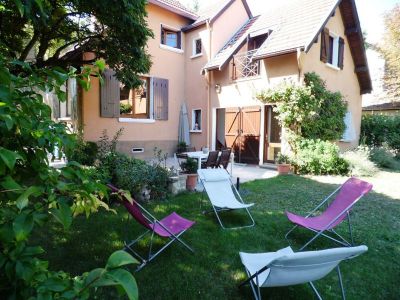 Tassin Bourg Maison 6 pieces 130m2 utiles terrain 595m2
