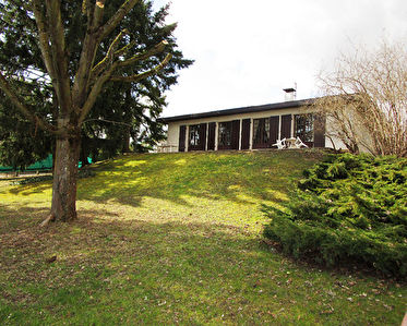 Maison Tassin 7 pieces 200 m2 , terrain 1500m2.