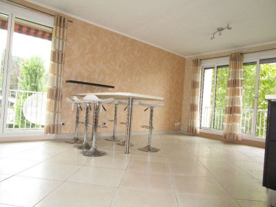 TASSIN Appartement 4 pieces balcon sud Ouest