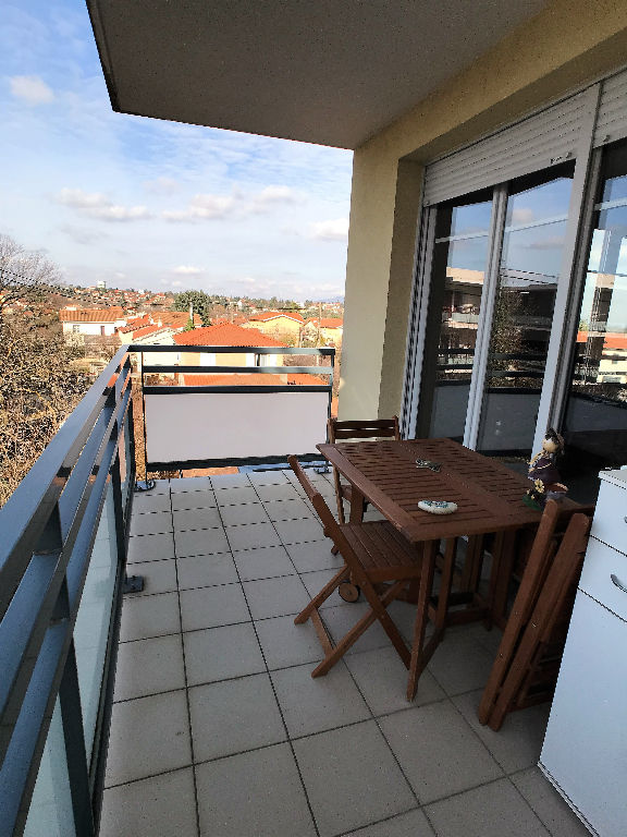 photos n°1 Exclusivité Craponne centre T2 57m² garage en sous sol