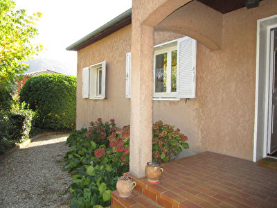 Maison Ampuis 4 pieces 92 m2, garage, terrain 430m2