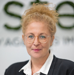 MARTINE TUIL - Assistante à Paris MARTINE TUIL - Assistante à Paris