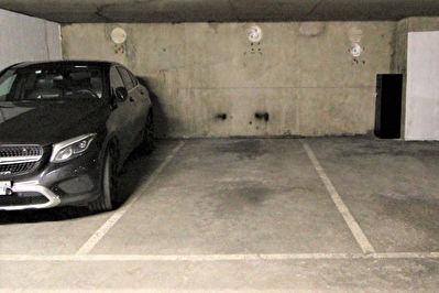 Parking a louer - Rue de Courcelles Paris 8eme