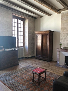 Appartement Niort 10 pieces 474 m2