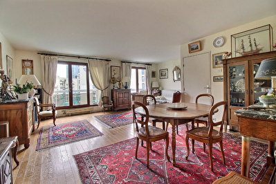 Appartement Courbevoie 5 pieces 112.23m2