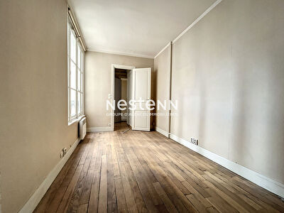 Nestenn - Paris 7 - Deux pieces - Cave 24.27 m2