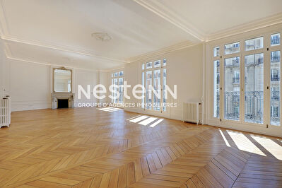 Exclusivite - Paris 17eme - Appartement familial renove - Cave - Jouffroy d'Abbans