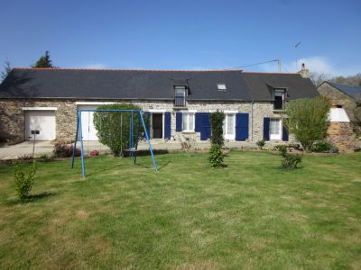 Maison Plessala 6 pieces - 120 m2 - Vue imprenable sur la campagne