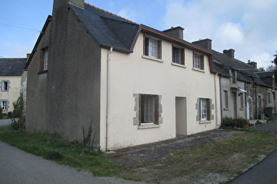 Maison Uzel - 85 m2 - Au centre bourg - Habitable de suite