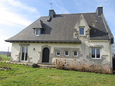 Maison de 7 pieces a Brehan - 5 chambres - 128 m2 - Sans vis a vis