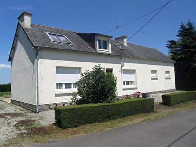 Maison 75m2 a PLUMELIAU