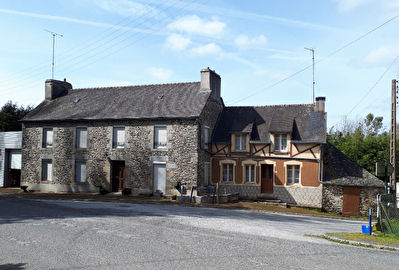 Maison Saint Thelo 8 pieces 208 m2 Ensemble de 2 maisons