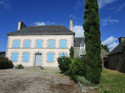 Maison bourgeoise 7 pieces 206 m2 MALGUENAC