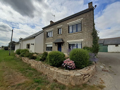 Maison 8 pieces 292 m2 NOYAL-PONTIVY