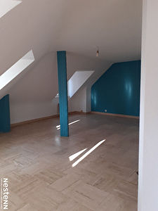 Hyper centre a Pontivy 4 pieces 73.80 m2