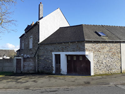 Maison Loudeac centre - a renover entierement 95 m2 habitable