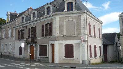 Maison Feneu 8 pieces 190 m2