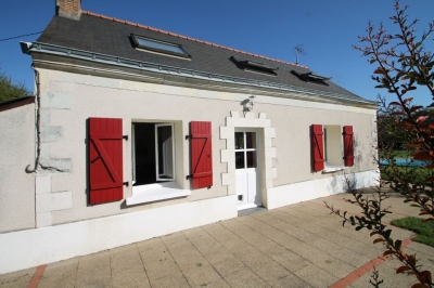 Maison Ecuille avec dependances