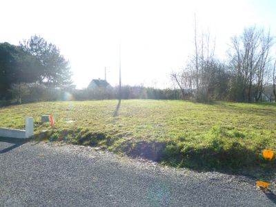 Terrain Ecuille 668 m2