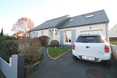 Maison Le Plessis Mace, 3 chambres, jardin, garage!