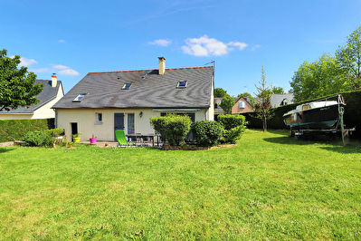 VENDU : Maison Familliale avec vie de plain pied, Le Plessis Mace.