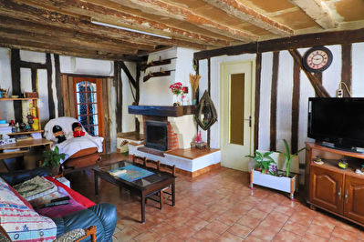 Maison Soulaire Et Bourg, 3 chambres, jardinet!