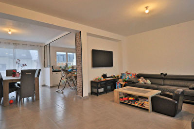AVRILLE, Maison Recente Moderne et independante avec chambre de plain-pied, garage, jardin !