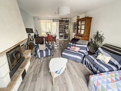 Maison a dix minutes d'Avrille