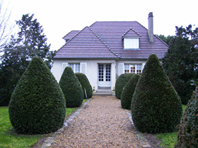 MAISON ECOMMOY - 7 pieces - 128,92 m2