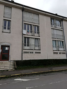 LA FLECHE APPARTEMENT 4 PIECES