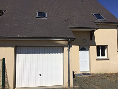 A louer - Maison La Fleche 4 pieces de 82 m2 habitables environ