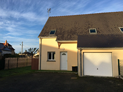 A louer - Maison La Fleche 4 pieces de 83 m2 habitables environ
