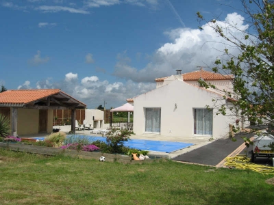 MAISON D'ARCHITECTE LE FENOUILLER - 6 pieces - 243 m2