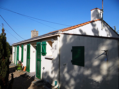 Longere GIVRAND - 5 pieces - 98m2