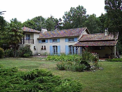 MAISON ST REVEREND - 6 pieces - 185 m2