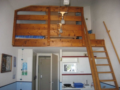 APPARTEMENT TYPE STUDIO ST HILAIRE DE RIEZ - 1 piece - 18,94 m2