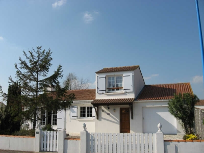 MAISON PLAIN PIED LE FENOUILLER - 5 pieces - 110 m2