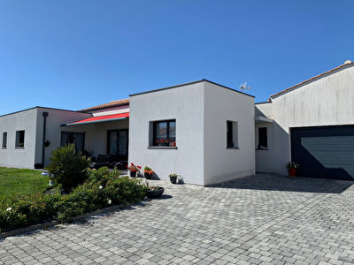 Maison Saint Gilles Croix De Vie 5 pieces 122 m2