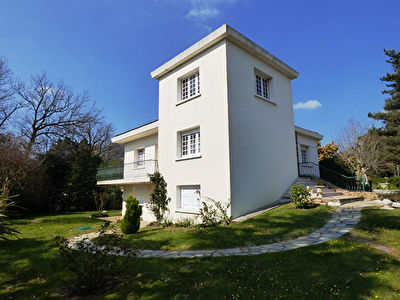 Maison L Aiguillon Sur Vie 6 pieces 145 m2