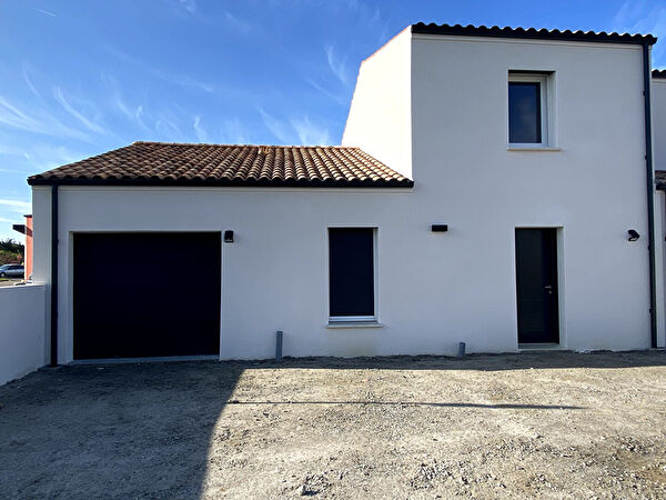 Maison Saint Gilles Croix De Vie 5 pieces 103 m2