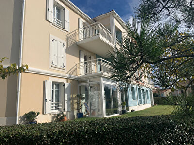 Appartement Saint Gilles Croix De Vie 2 pieces 64 m2
