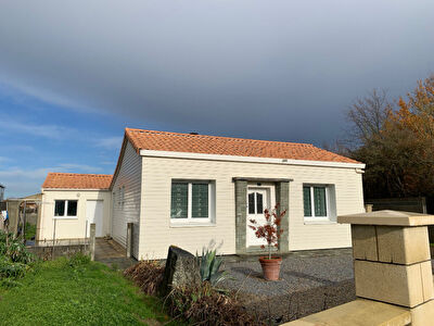 Maison Le Fenouiller 3 pieces 77 m2
