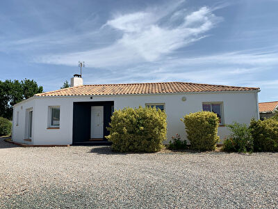 Maison Saint Maixent Sur Vie 5 pieces 117 m2